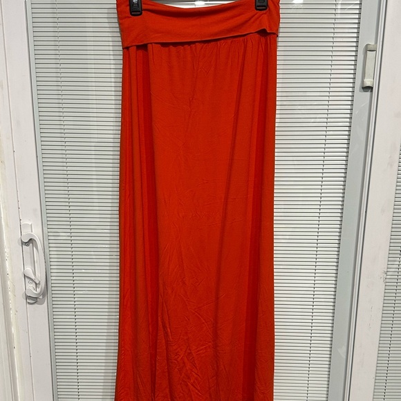 Kenar Vibrant Red Maxi Skirt - Picture 5 of 5